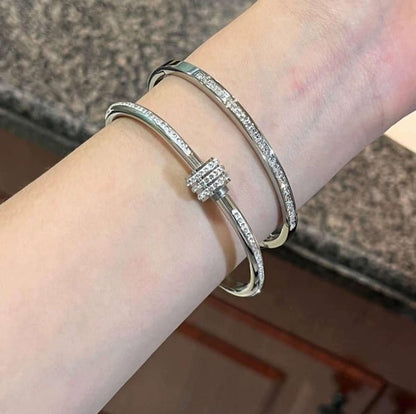 4-Piece Elegant Stainless Steel Bracelet Set, Fashionable Classic Design